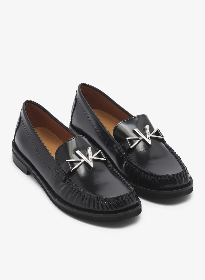 VALENTINO BY MARIO VALENTINO  Bow detail close toe Mocassin for Women | Best Price UAE